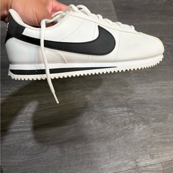 Nike Shoes - Nike Classic Cortez Leather Shoe White/Black